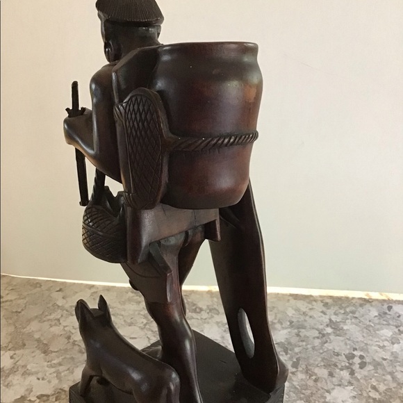 Vintage Tribal Hunter with Dog Gorgeous Details - Picture 4 of 8